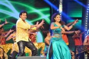 tollywood-stars-at-cine-maa-2011-awards-4
