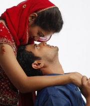 hum-tum-movie-new-stills-12