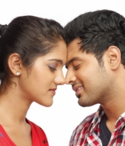 hum-tum-movie-new-stills-63