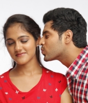 hum-tum-movie-new-stills-65