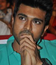 ram-charan-iddarammayilatho-audio-launch-81
