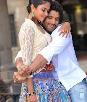iddarammayilatho-movie-latest-photos-1186