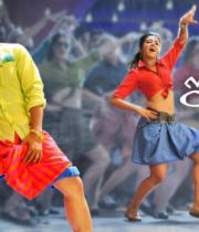 iddarammayilatho-movie-wallpapers-11
