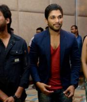 iddarammayilatho-platinum-disc-photos-14