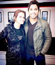 iddarammayilatho-spain-shooting-stills-04