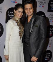 ileana-hot-images-at-lakme-fashion-week-day-4-14