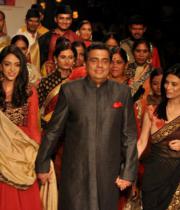 ileana-hot-images-at-lakme-fashion-week-day-4-15