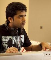 inga-enna-solludhu-movie-stills-3