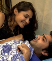 inga-enna-solludhu-movie-stills-7