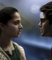 irandam-ulagam-movie-stills-41