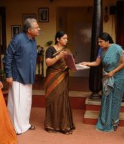 iruvar-ullam-movie-stills-3