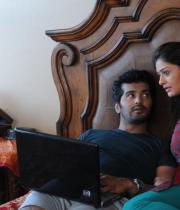 iruvar-ullam-movie-stills-34