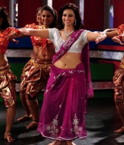 isha-chawla-hot-dance-photos-9