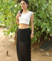 isha-talwar-at-maine-pyar-kiya-platinum-disc-function-14