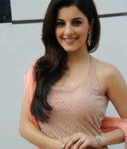 isha-talwar-at-myne-pyar-kiya-movie-launch-21