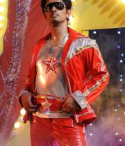 jabardasth-movie-stills-11