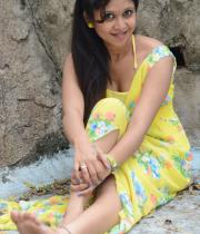 janu-lvely-spicy-photo-stills-26