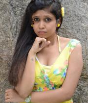 janu-lvely-spicy-photo-stills-38