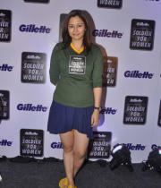 jwala-gutta-hot-in-skirts-10