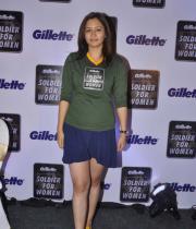 jwala-gutta-hot-in-skirts-9