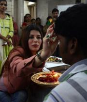 kainaat-arora-latest-photos-in-jeans-8