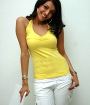 kajal-agarwal-new-stills-3