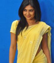 kamalini-mukherjee-latest-pics-04