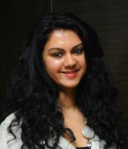 actress-kamna-jethmalani-new-images-01