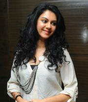 actress-kamna-jethmalani-new-images-06