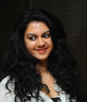 actress-kamna-jethmalani-new-images-08