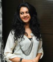 actress-kamna-jethmalani-new-images-103