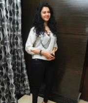 actress-kamna-jethmalani-new-images-112