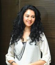 actress-kamna-jethmalani-new-images-114