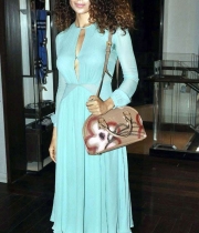 kangana-ranaut-latest-photos-05