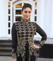 kareena-kapoor-latest-photos-1 kareena-kapoor-latest-photos-1