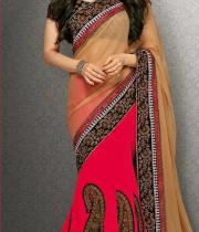 karisma-kapoor%e2%80%99s-latest-photoshoot-8