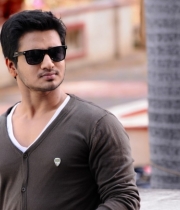 karthikeya-movie-stills-9 karthikeya-movie-stills-9