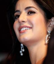 katrina-kaif-latest-stills12