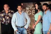 katrina-kaif-launches-ek-tha-tiger-song-photos-1102