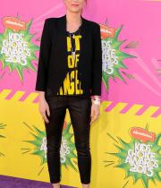 kristen-wiig-kids-choice-awards-20131