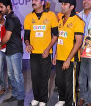 ko-antey-koti-platinum-disc-function-photos-48