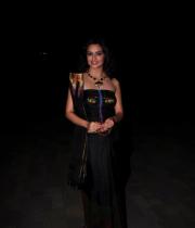 kriti-kharbandha-ramp-walk-at-hyderabad-fashion-week-22