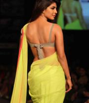 lakme-fashion-week-summer-day-2-23