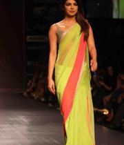 lakme-fashion-week-summer-day-2-29