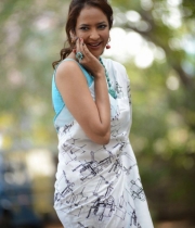 lakshmi-manchu-latest-photos-budugu-trailer-launch-8-682x1024