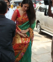 actress-lakshmi-rai-launches-shree-niketan-showroom_24