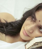 lavanya-tripathi-photoshoot-stills-05