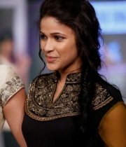 lavanya-tripathi-ramp-walk-photos-12