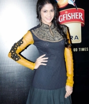 lavanya-tripathi-ramp-walk-photos-16