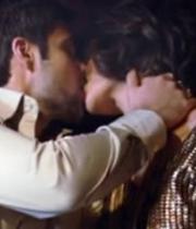 leaked-shocking-pictures-of-bollywood-03